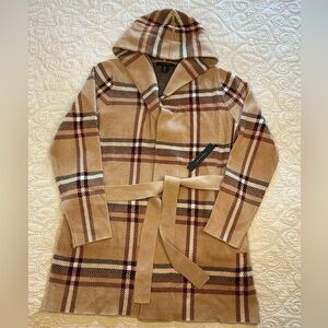 NEW! Tahari Wrap Belted Tan Plaid Sweater Jacket Hoodie women’s size Large